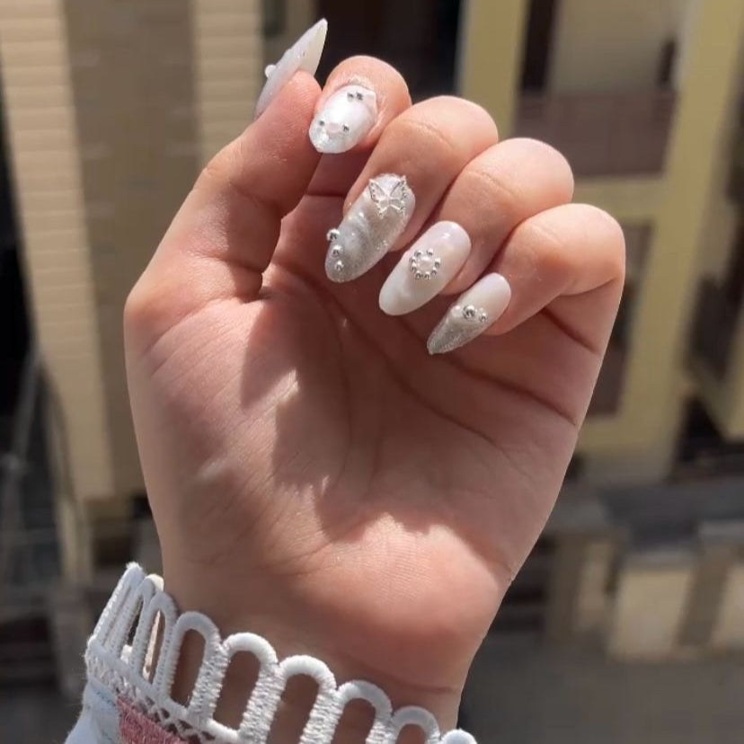 Silver Aura Nails